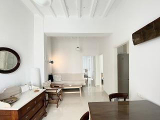 Eirini's House, centrally located in Parikia - Parikia - 9