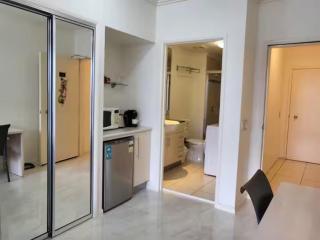 Park Regis Units Renew Best CBD, Top Value New Tile Floor - Cairns - 8
