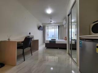 Park Regis Units Renew Best CBD, Top Value New Tile Floor - Cairns - 4