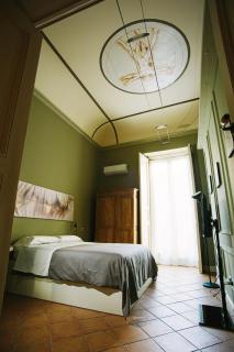 Storica dimora con affreschi Vanvitelliani - 8