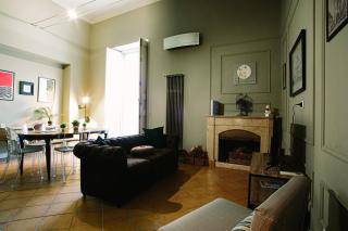 Storica dimora con affreschi Vanvitelliani - 9