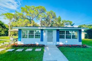 Florida style home near Barefoot Beach - Bonita Springs - 8
