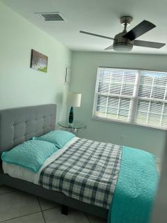 Florida style home near Barefoot Beach - Bonita Springs - 7