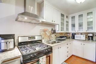 Dog-Friendly Albuquerque Home 1 Mi to U of NM! - 1