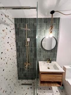 Vicsalt Apartment - Turda - 2