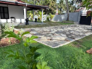 Wiki Villa - Bentota - 0