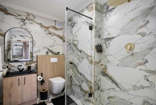 8 Sleeper Luxury Duplex Penthouse - 7