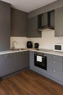 2 Bed King Suite, Leeds City Centre - Central Station - 3