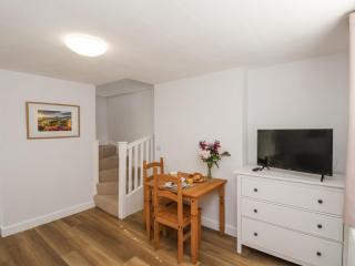 96 Church Street - Guisborough - 3