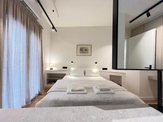 Chic Central Gem Walk to Acropolis in 10 minutes - 5