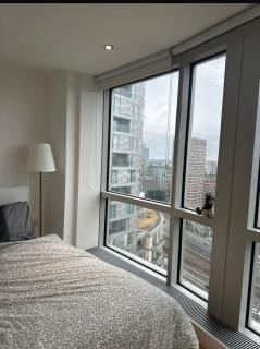62sqm High Rise Canary Wharf - Londra - 7
