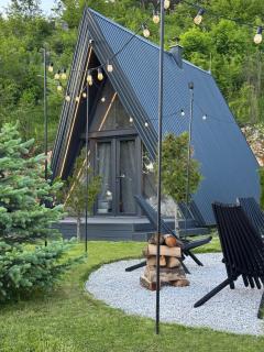 Loon Moon Mountain Chalets - Sarajevo - 6