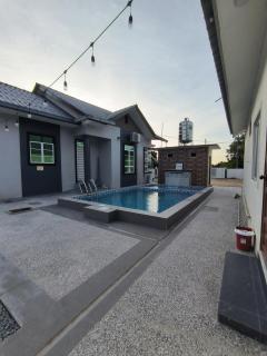 Aura Beach Homestay - Kampong Ru Sepuloh - 2