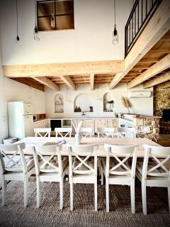 Gîte dans un domaine - La cave du vigneron - Uzès - 10 personnes - 0