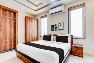 Hotel O Wings Grand - 9