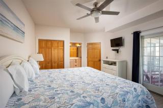 Steps from the Beach - Spacious Condo with Amenities - Kill Devil Hills - 3