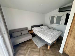 Hotel Nad Stawem - Skalbmierz - 4