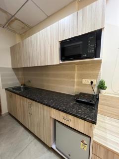 Evoke Stays - Greater Noida - 1