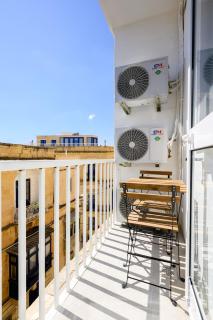 F8 spacious flat Sliema - Sliema - 6