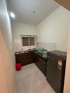 Modern Comfortable 1BHK Prime location Service Apartments - Bangalore - 2