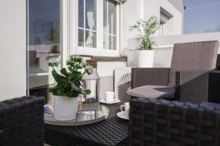 Spacious 4-Story Home with Sauna & Garden - Praga - 3
