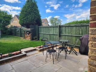 Stylish Poole Stay: 2BD Victorian Home - Parkstone - 9