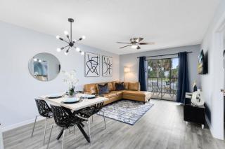 Oasis 220 - Cosmic Getaway - Titusville - 8