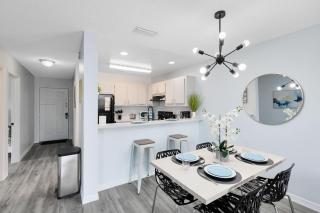 Oasis 220 - Cosmic Getaway - Titusville - 3