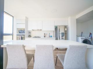 Luxury 2 Bedroom Highrise Apt 5 Min from Provenza - Medellín - 4