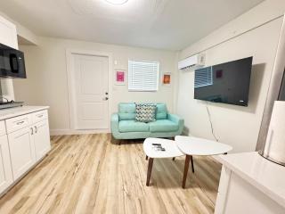 Sandy Beach Sunset A 1 Bed Open Sleeping Area - 3