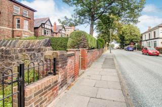 Quaint Studio Apartment Near To Waterfront - Wallasey - 3