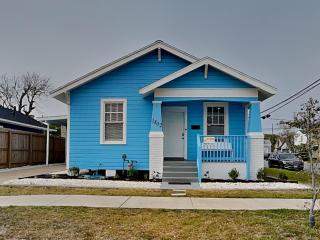 Blue Oasis Retreat - Galveston - 0
