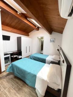 LOCANDA OLIVI affitta camere - Senigallia - 7