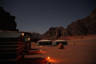 Wadi Rum Star Beds - Wadi Rum - 1