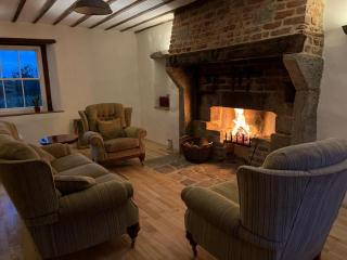 Jackdaw Cottage - Ballyward - 7