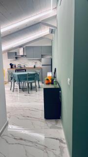 Sloping Roof in the Center of Naples - 9