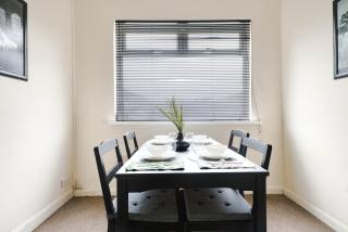 Grimsby Gem on Tunnard - Grimsby - 3