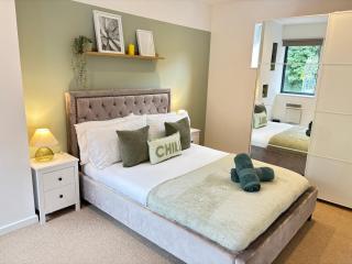 Stunning Duplex Apartment with Free Parking and WiFi - Nottingham - 4