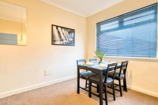 Grimsby Gem on Tunnard - Grimsby - 2