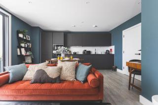 Stunning Premium 2 Bed Flat with Great Views - Rooftop on Top Floor - 3