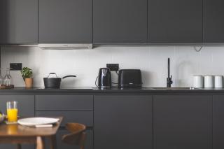 Stunning Premium 2 Bed Flat with Great Views - Rooftop on Top Floor - 4