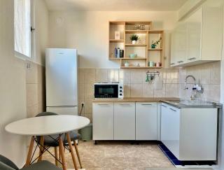 Studio Apartment - 4