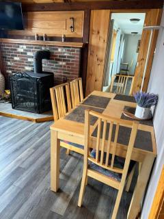 Lakeside Retreat - HOT TUB, Swimming, Boats - Rindge - 6