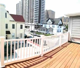 Beach House one Block from Ocean - Atlantic City - 1