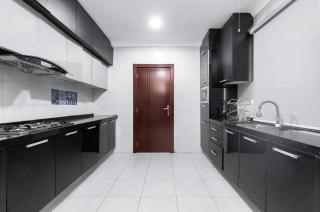 Stylish Apartments with Swimming Pool in Abuja's Richest Neighborhood - Abuja - 7
