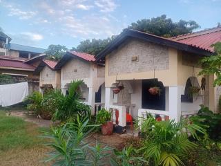 Hideout studios - Ukunda - 0