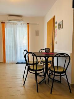Apartmani Lovrenčić - Vrsi (Verchè) - 3