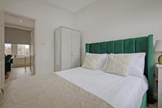 Wanstead gem! Bright, cosy & immaculate 1 bed apartment on the high street! - 7