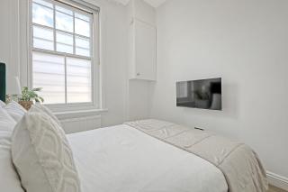 Wanstead gem! Bright, cosy & immaculate 1 bed apartment on the high street! - 6