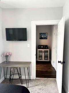 Suite with private access by The Pearl and downtown - San Antonio - 3